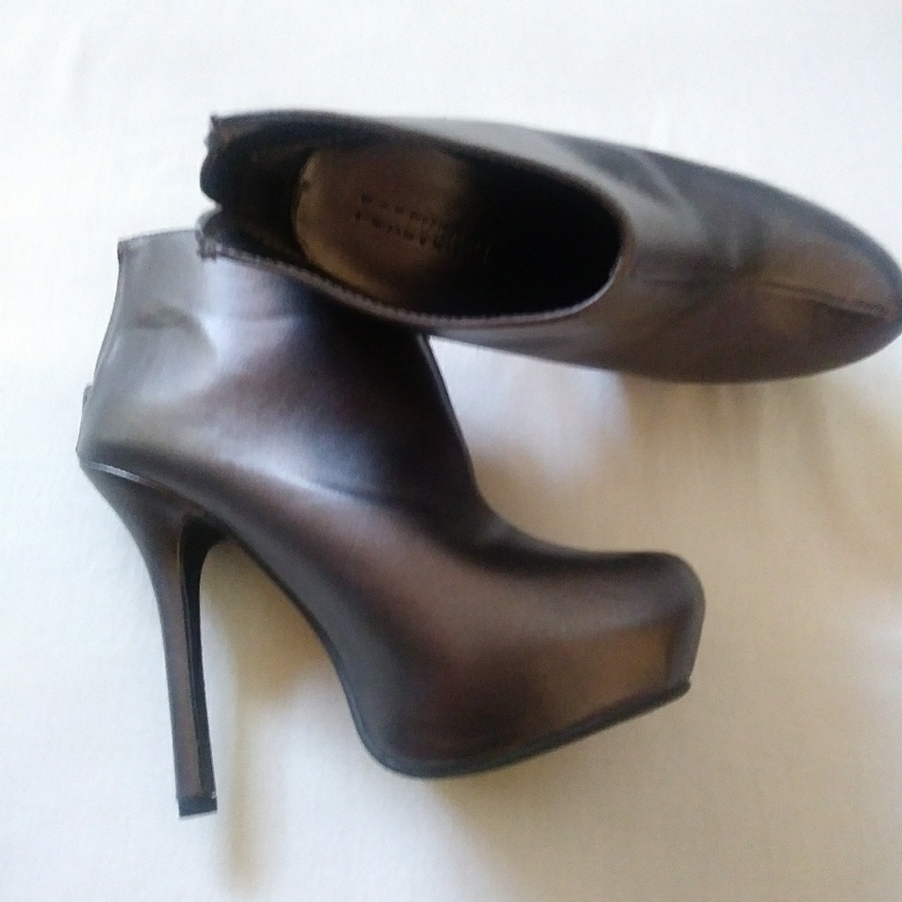 Metallic Gunmetal Booties